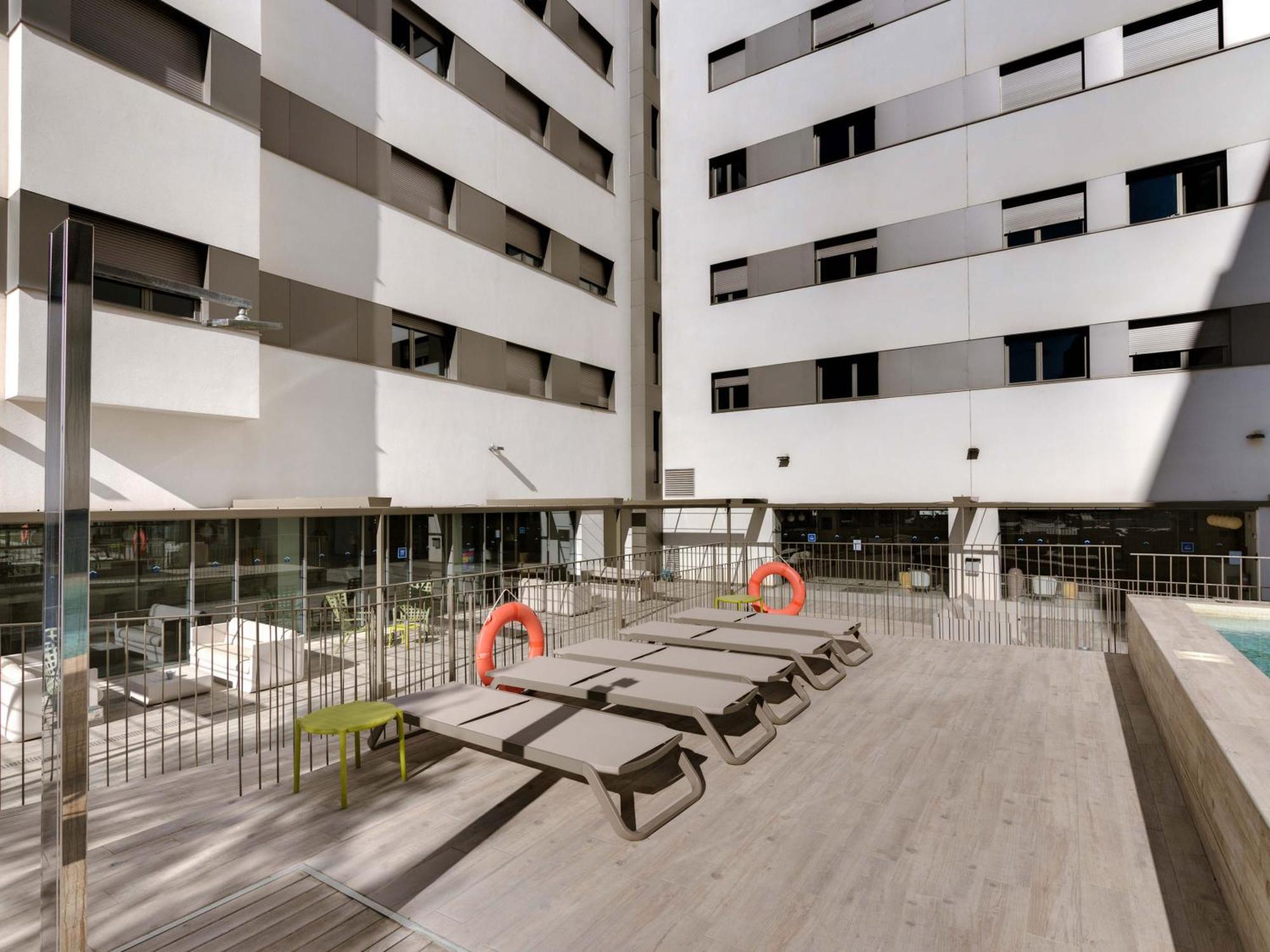 Livensa Living Studios Valencia Marina Real Hotel-Apartamento Dış mekan fotoğraf